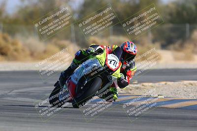 media/Jan-14-2024-SoCal Trackdays (Sun) [[2e55ec21a6]]/Turn 2 (1025am)/